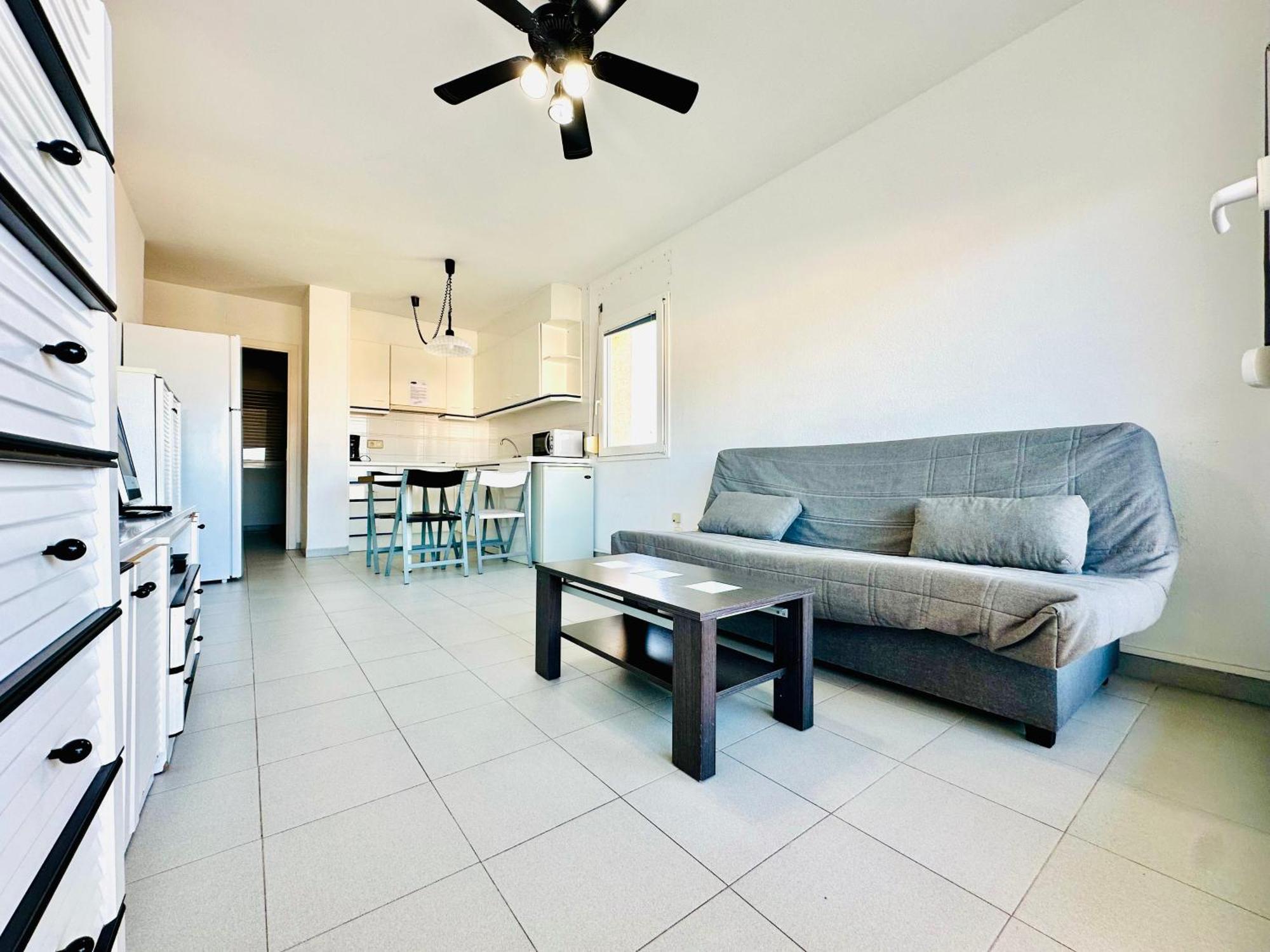 Global Immo 3140 Rocmar Apartman Roses Kültér fotó
